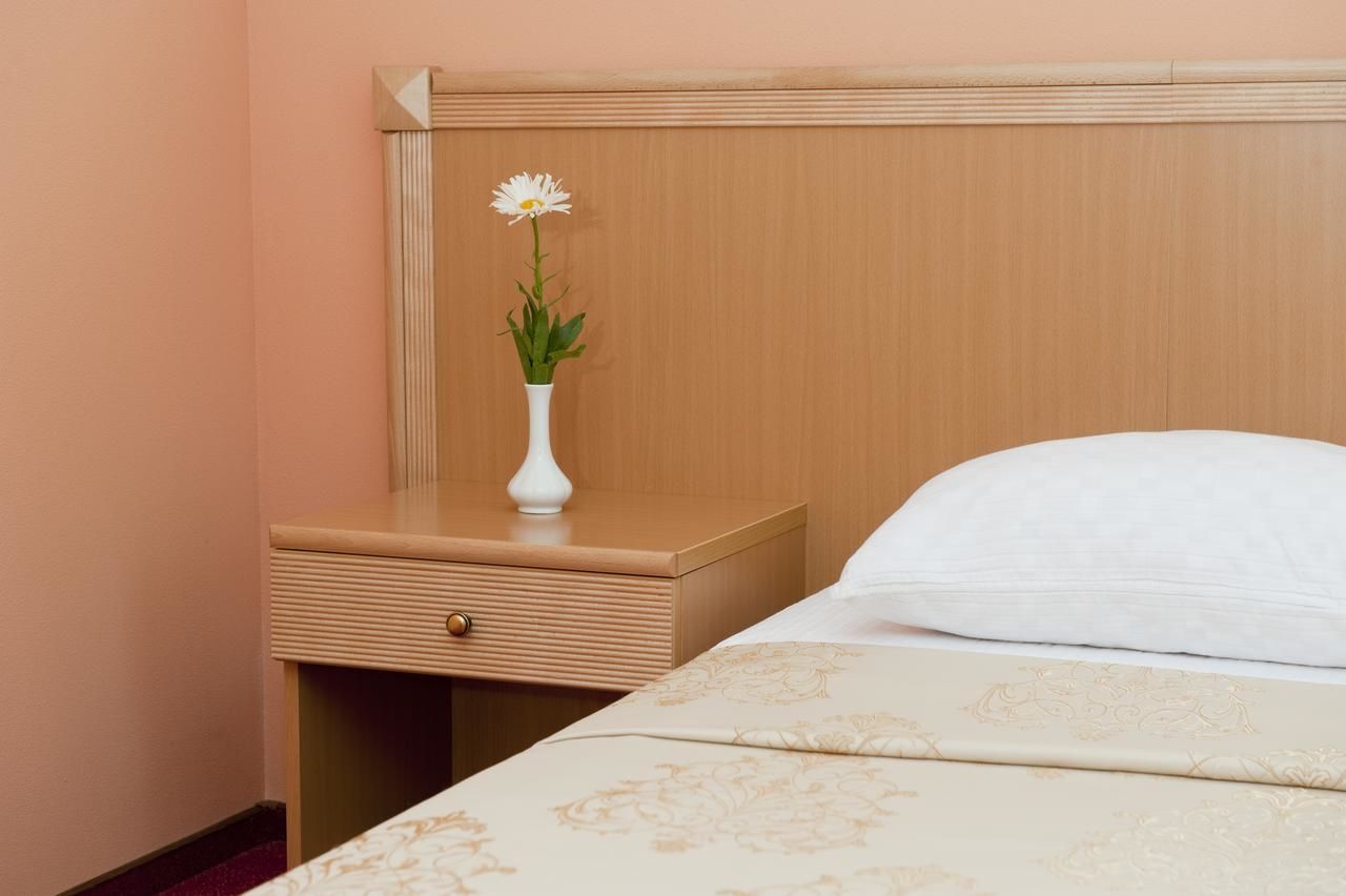 Отель Optima Hotel Deluxe Кривой Рог