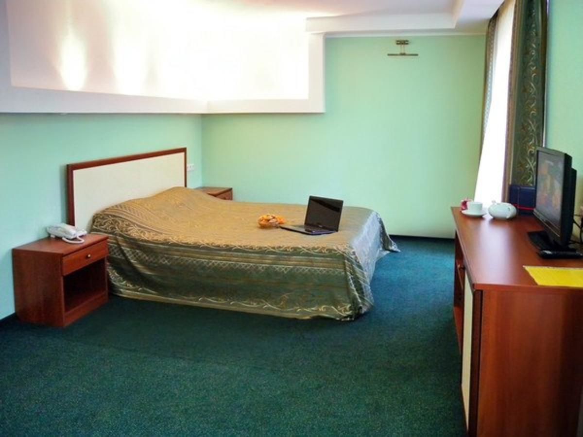 Отель Optima Hotel Deluxe Кривой Рог-5
