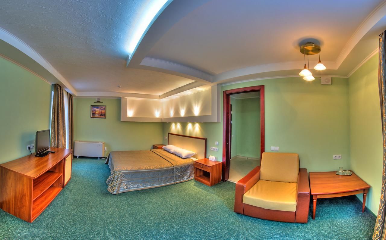 Отель Optima Hotel Deluxe Кривой Рог