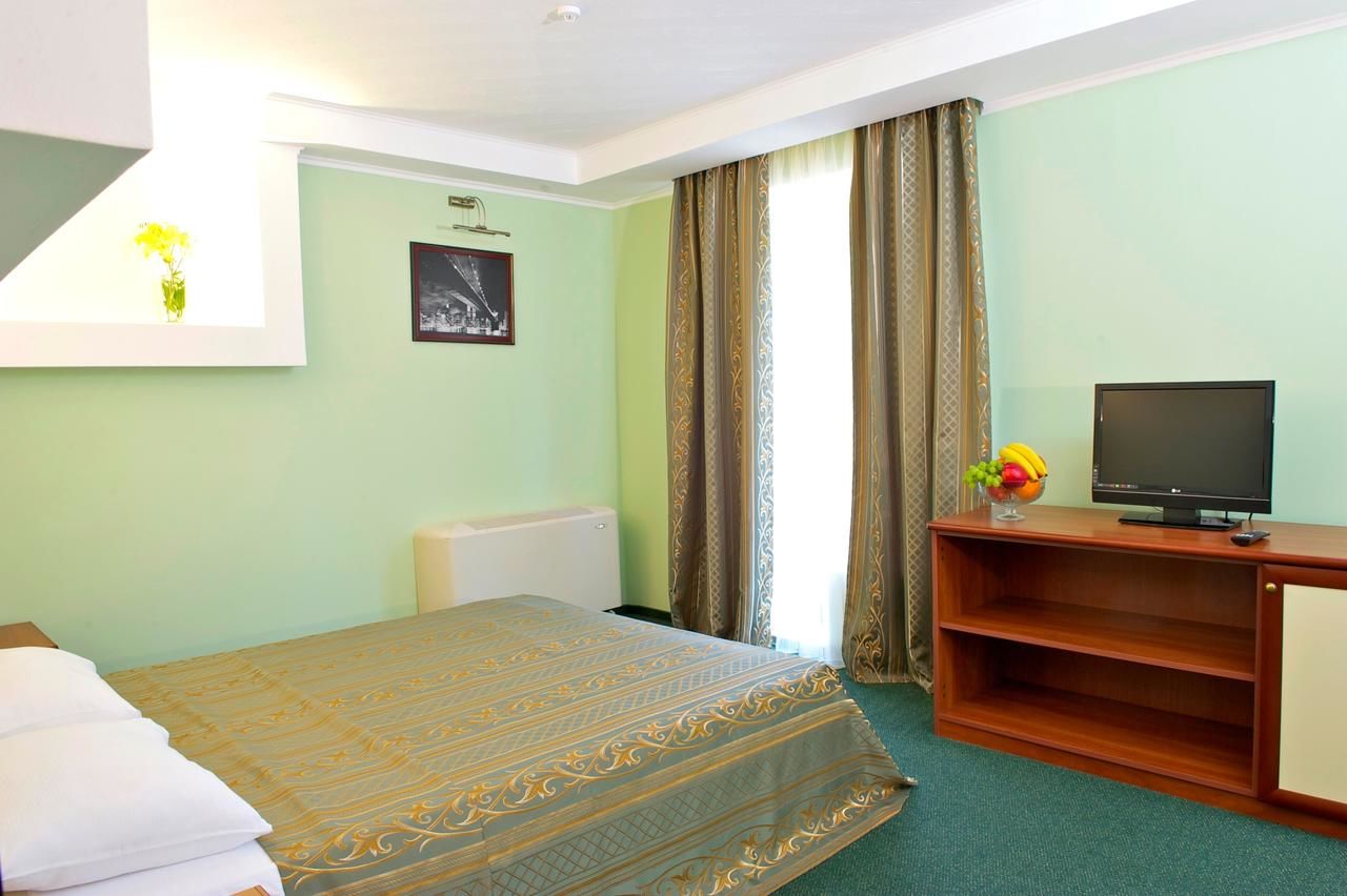 Отель Optima Hotel Deluxe Кривой Рог