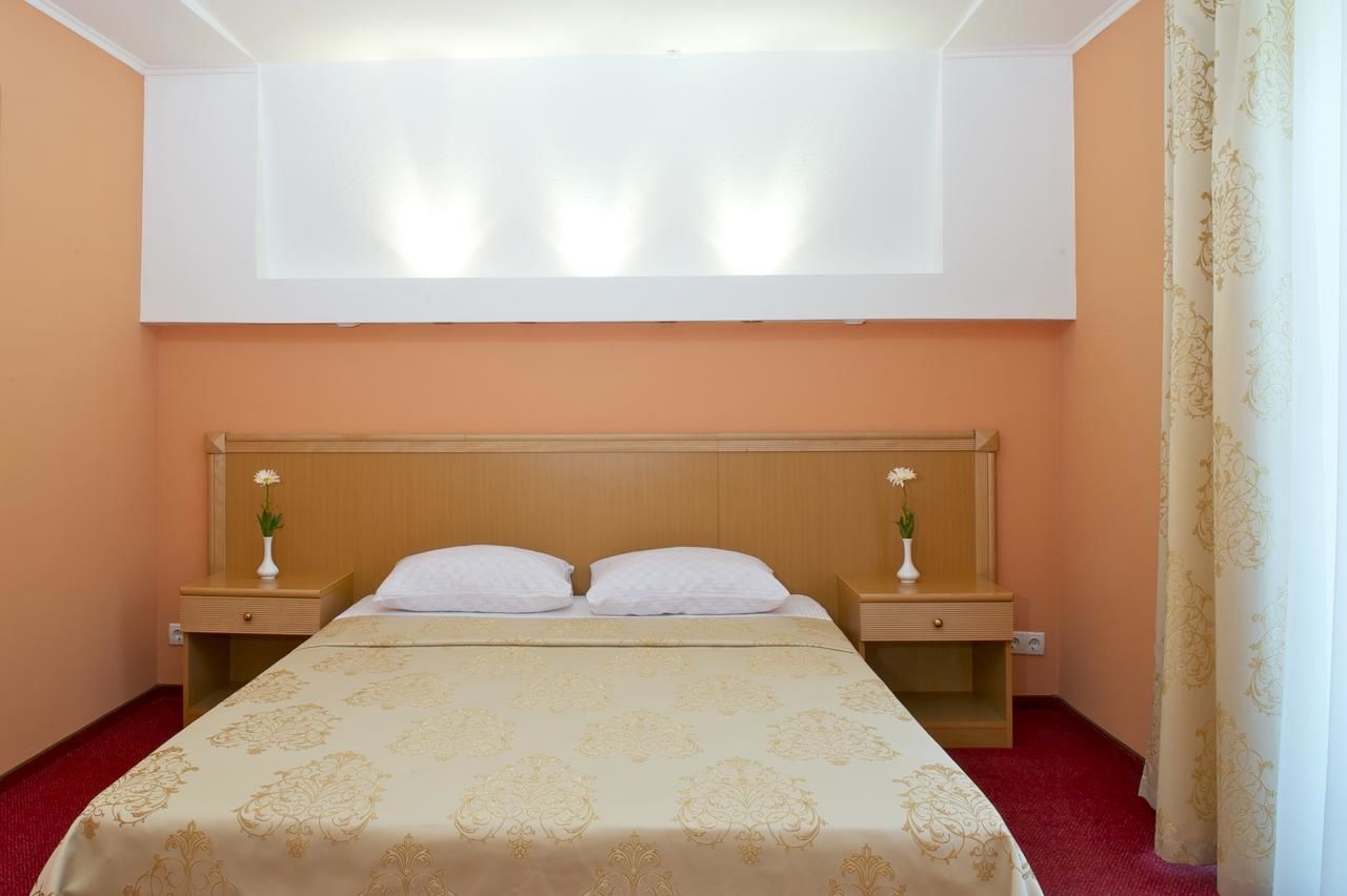 Отель Optima Hotel Deluxe Кривой Рог